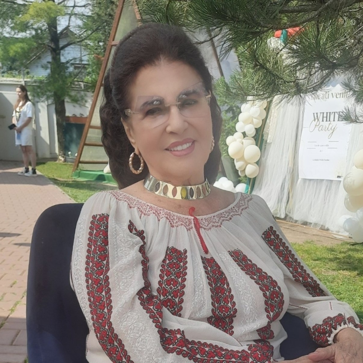 Clipe grele pentru Irina Loghin. Artista a fost victima unei înșelătorii online: "Apar imagini complet fabricate cu mine în scaun cu rotile"