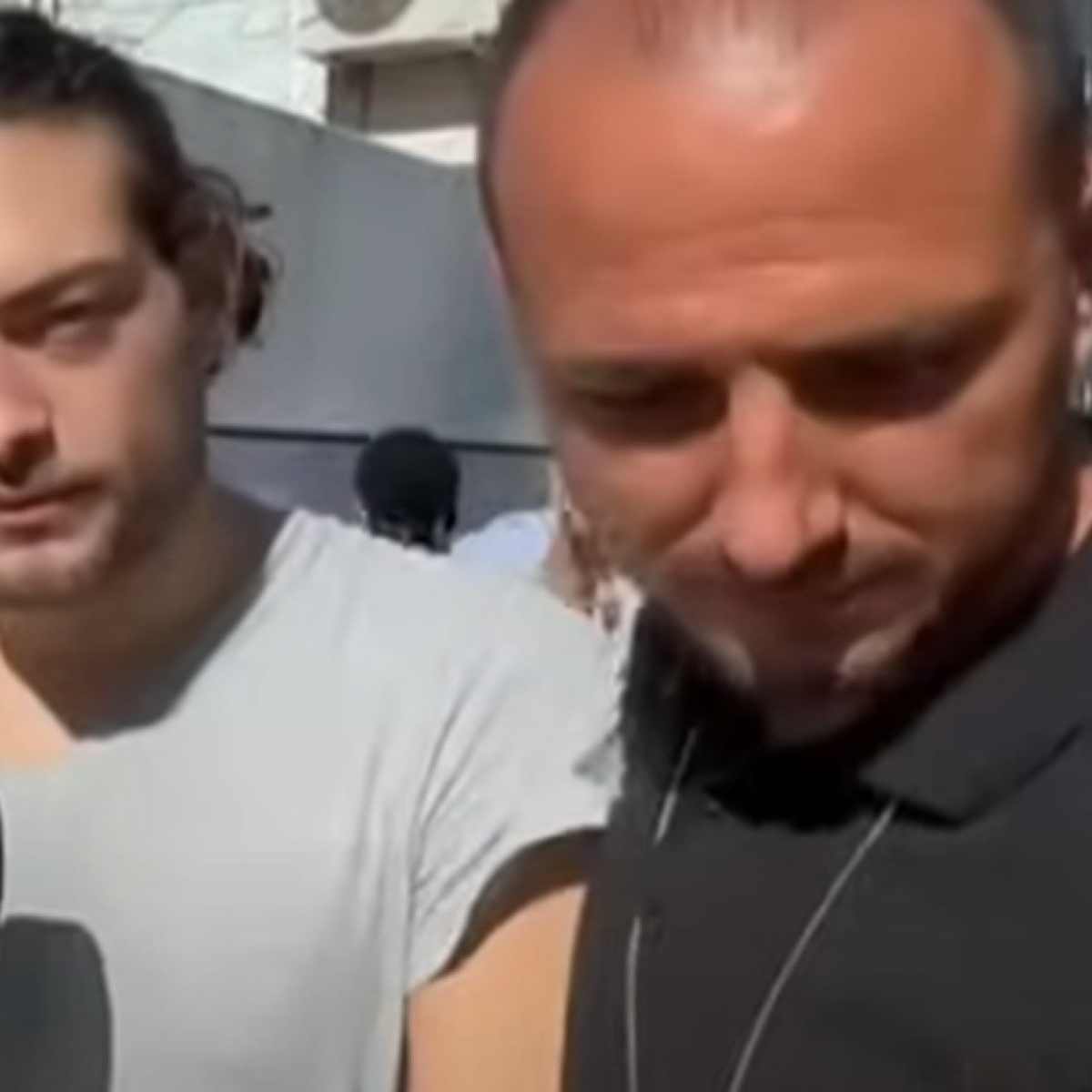 Primele imagini cu Toto Dumitrescu, încătușat de politisti. „M-am speriat, nu am consumat droguri"