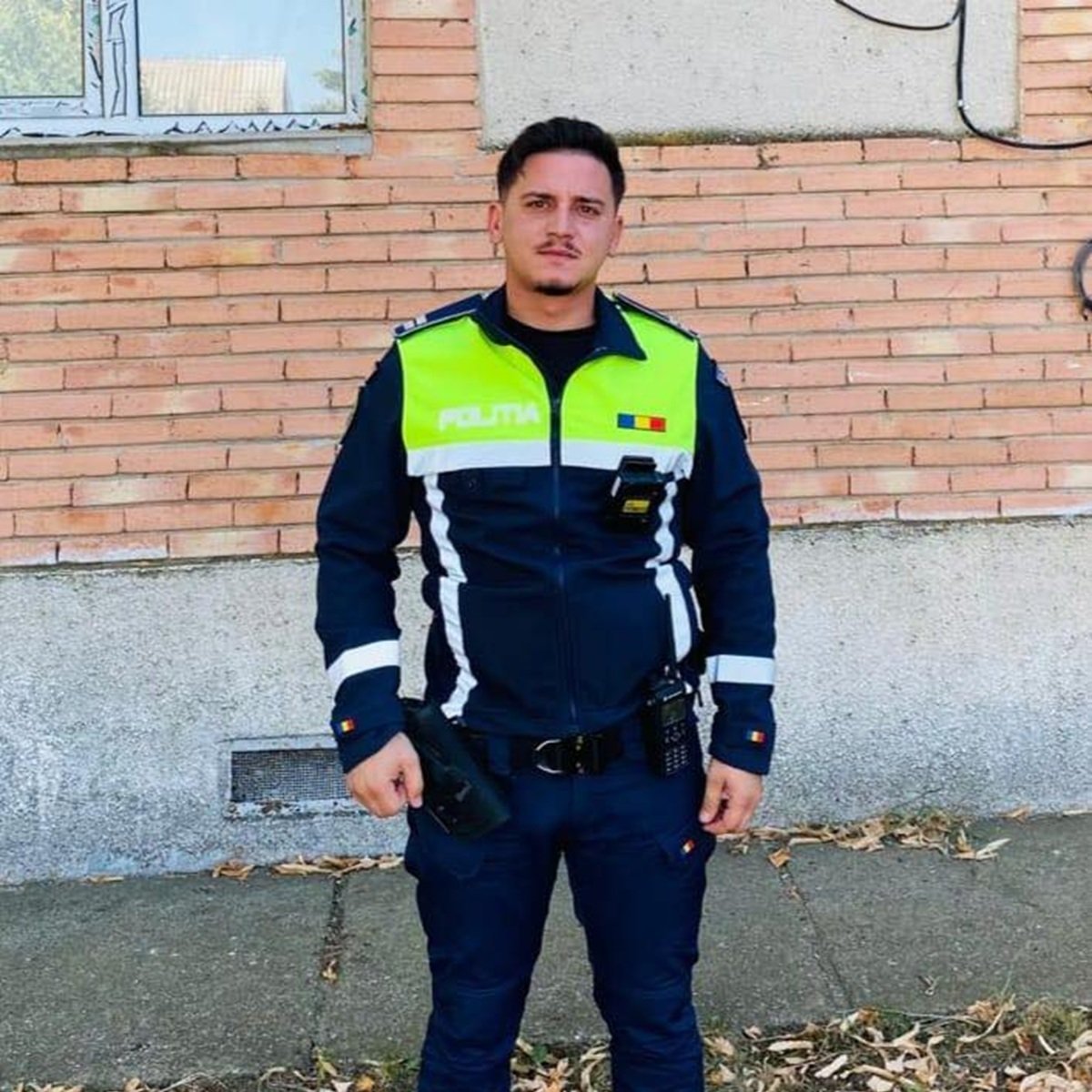Eroul din Caracal! Claudiu, un tânăr polițist aflat în timpul liber, a salvat un băiețel de 4 ani. Copilul era inconștient