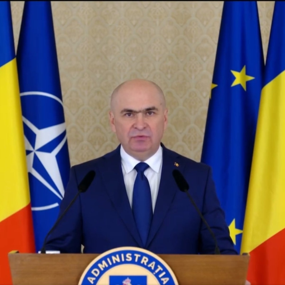 Guvernul Bolojan impune noi măsuri de austeritate. Se trece la interzicerea cumulului pensiei cu salariul la stat