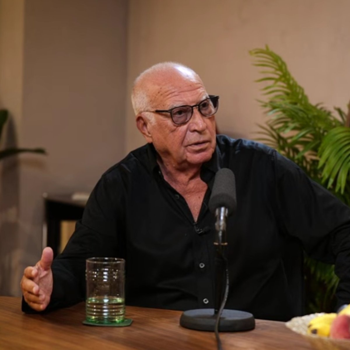 Dan Voiculescu, primele declarații despre momentul de cumpănă din viața lui. S-a îmbolnăvit de supărare când a aflat că soția lui este bolnavă: "Eram amândoi bolnavi de cancer"