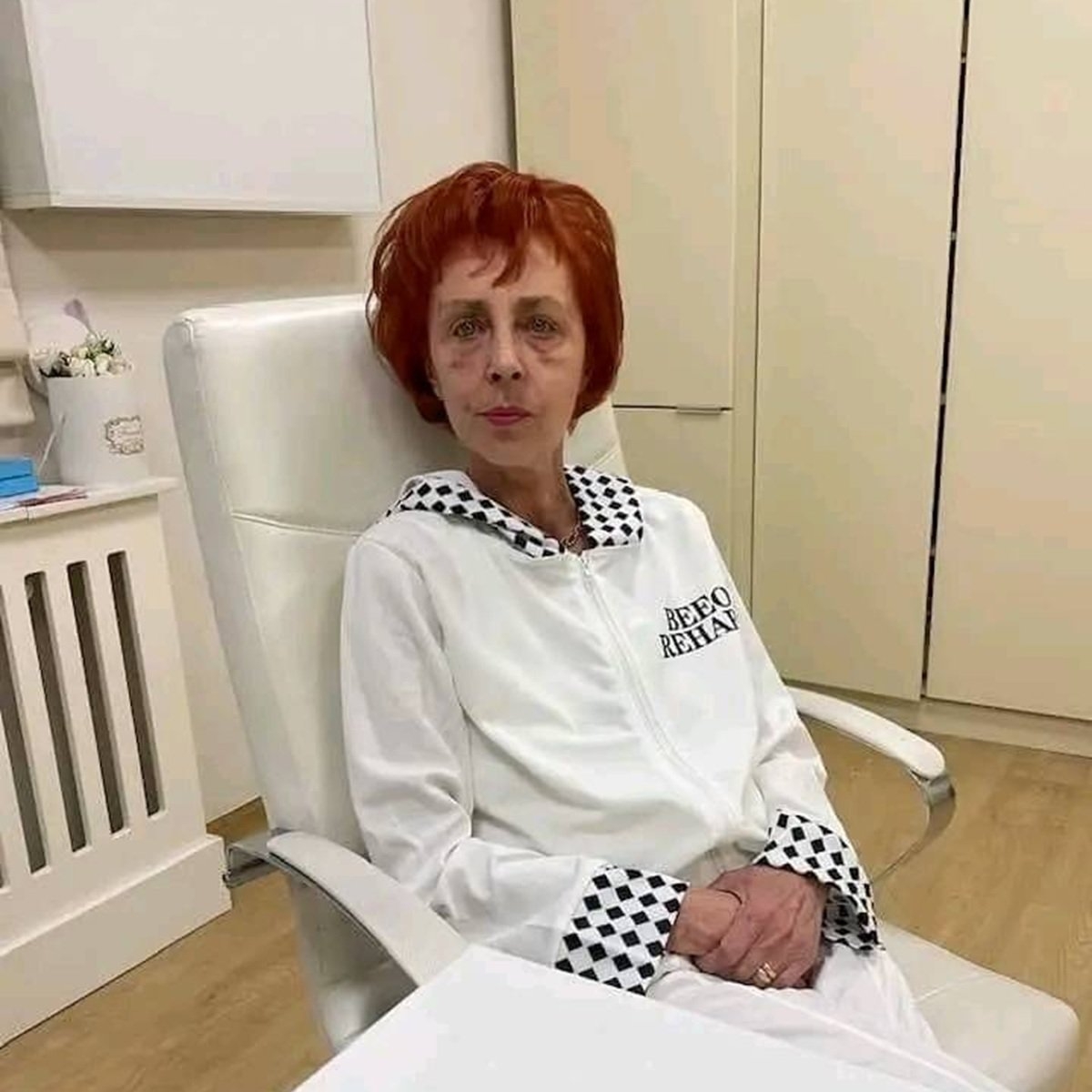 Ce se întâmplă acum cu Flavia Groșan, medicul antivaccinist din Oradea, după ce au apărut zvonuri că ar fi în comă profundă și chiar că ar fi murit. Ar fi fost bolnavă de cancer din 2021