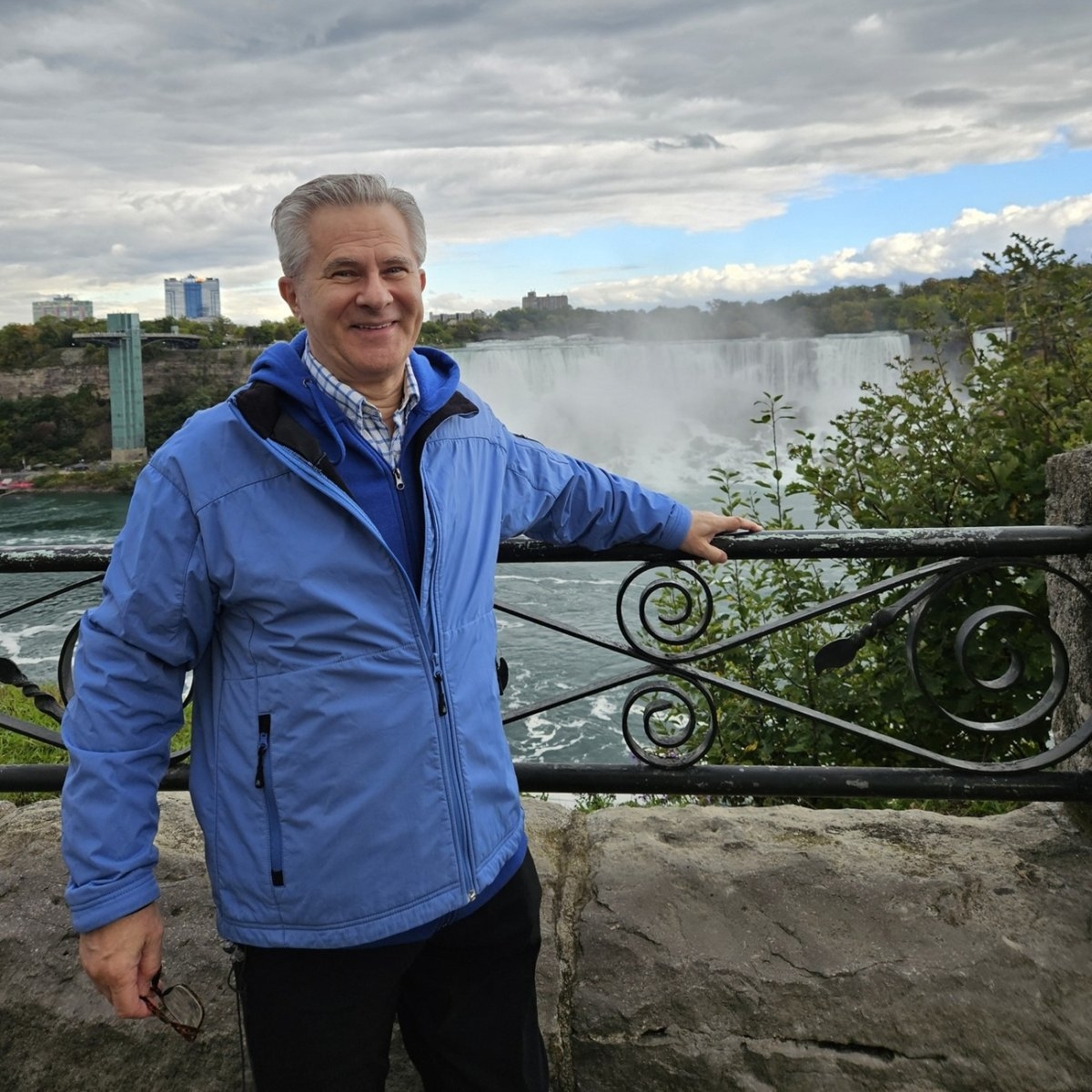 Doru Octavian Dumitru se află în stare gravă la spital. Familia a transmis un mesaj îngrijorător: "Rugați-vă"
