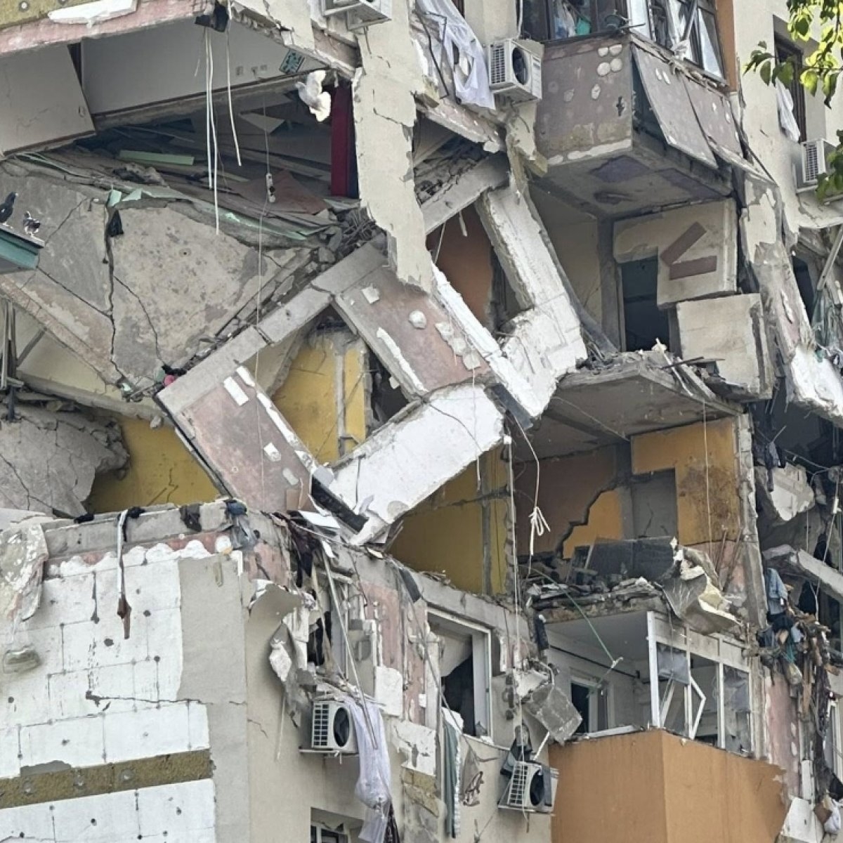 Locuitorii blocului care a explodat în Rahova rămân fără titlu de proprietate? "Nu există cadru legal". Ce spune primarul interimar al Capitalei