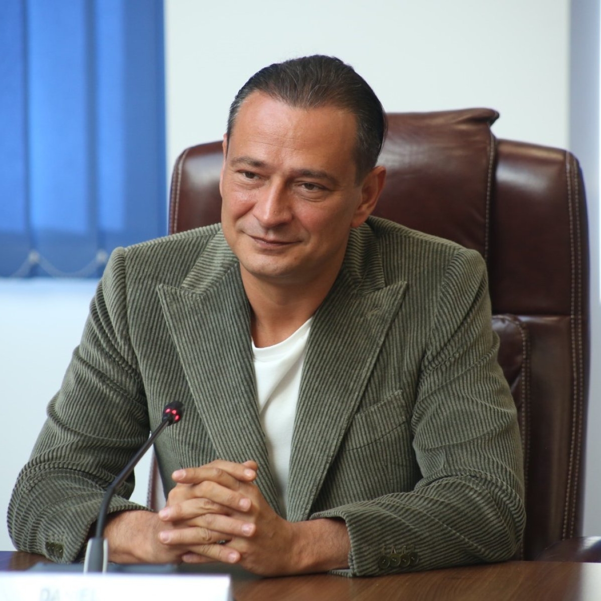 Cum arată și cu ce se ocupă soția lui Daniel Băluță, primarul sectorului 4 și candidat la Primăria Capitalei