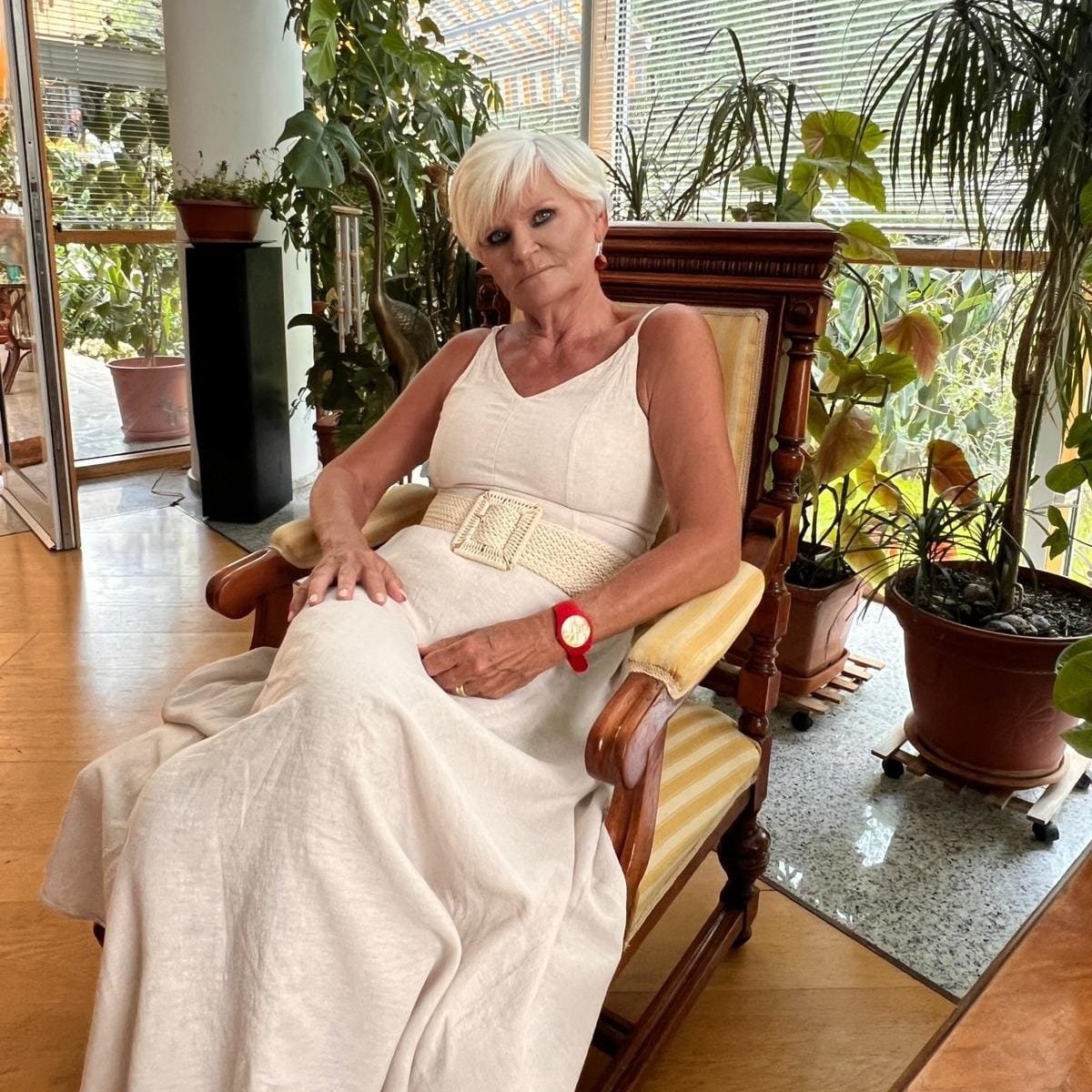 Cum arată sora Monicăi Tatoiu. A aflat că are o soră secretă în vârstă de 80 de ani