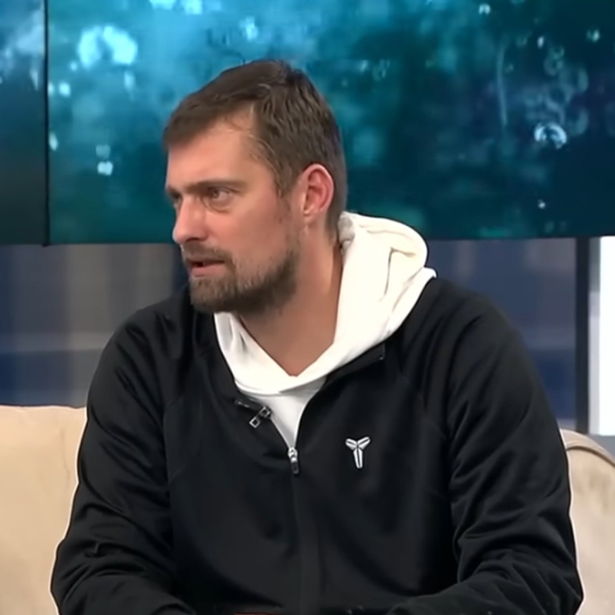 Gabi Tamaș, derapaj public la televizor. Ce a putut spune despre actualul loc de muncă și despre soția lui