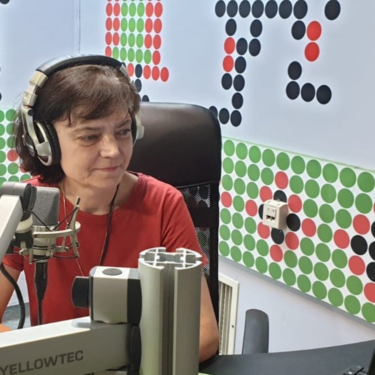 Doliu în presa din România. A murit jurnalista Simona Popescu după o luptă dură cu cancerul