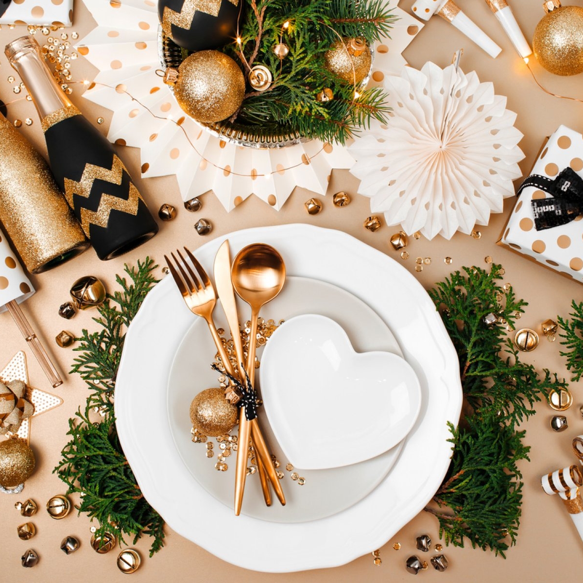 Masa festivă de Revelion: inspirație și delicii