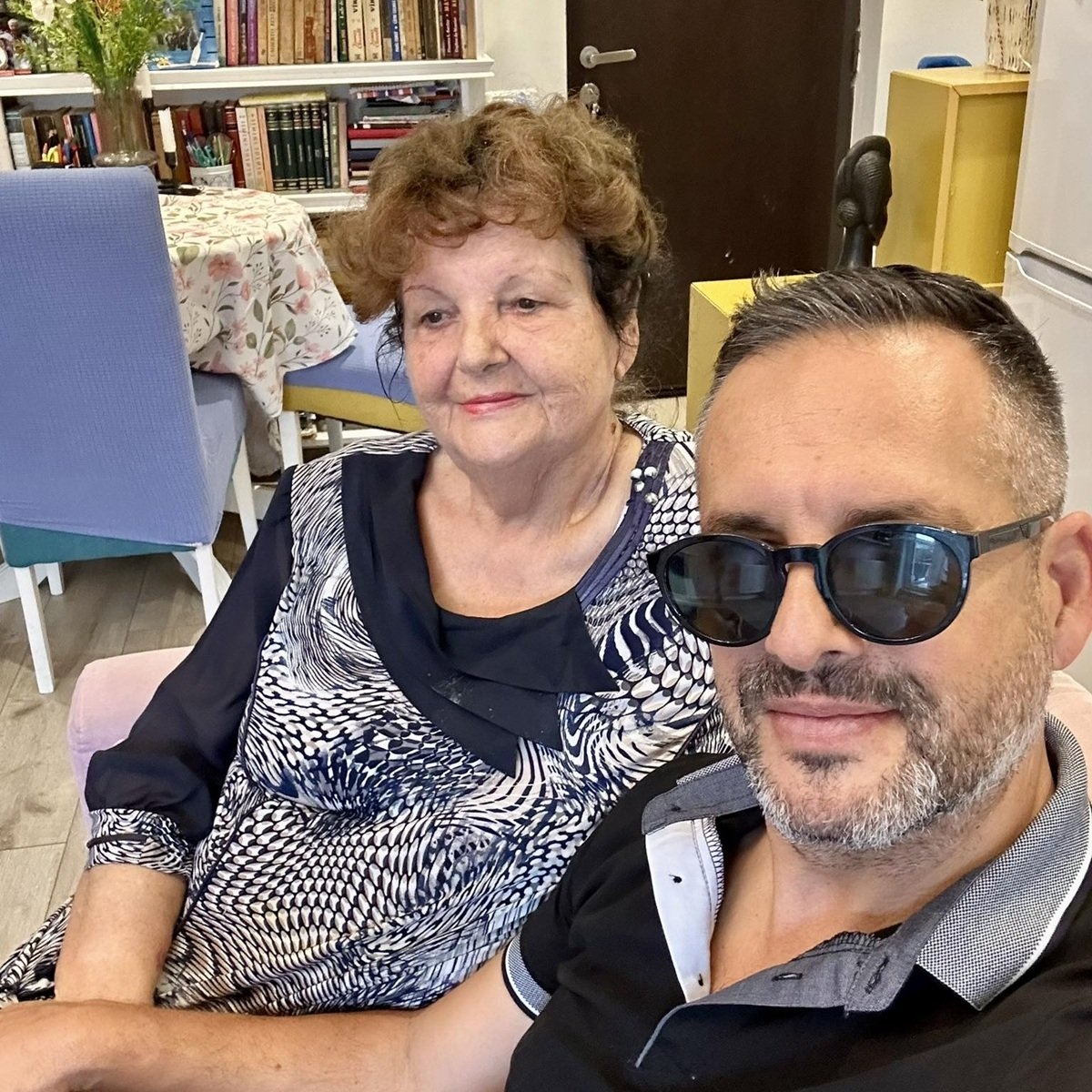 Mădălin Ionescu, declarații emoționante despre copilăria dureroasă a mamei sale. "A rămas fără mamă de la 7 ani. Tatăl ei s-a retras la mănăstire, iar ea a ajuns la orfelinat"