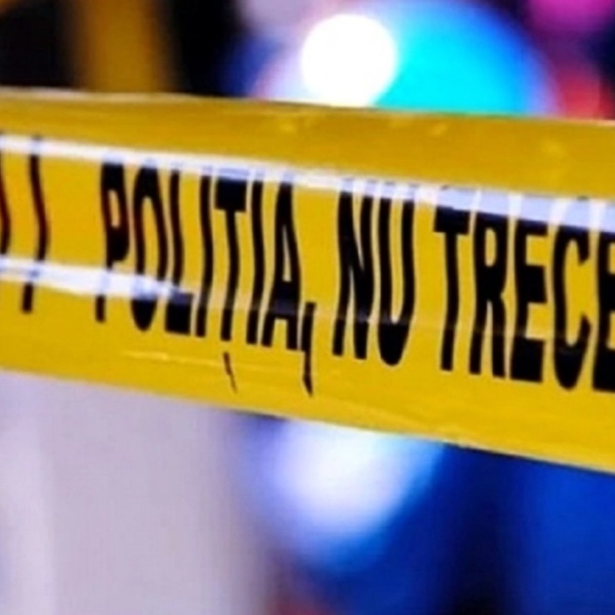 O femeie de 31 de ani din București a murit după ce a căzut de la etajul 10. Era într-o stare agitată și necooperantă