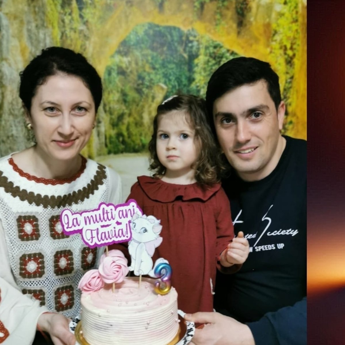 Dan și Cătălina, doi părinți din Brăila, au murit într-un tragic accident rutier. Fetița lor, care se afla în mașină cu ei, este în stare gravă la spital