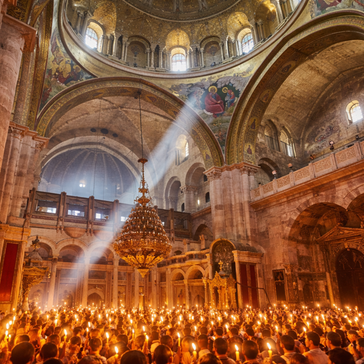 Vom avea Lumina Sfântă de Paște? Ambasada Israelului în România a oferit primele detalii după izbucnirea conflictului în Orientul Mijlociu