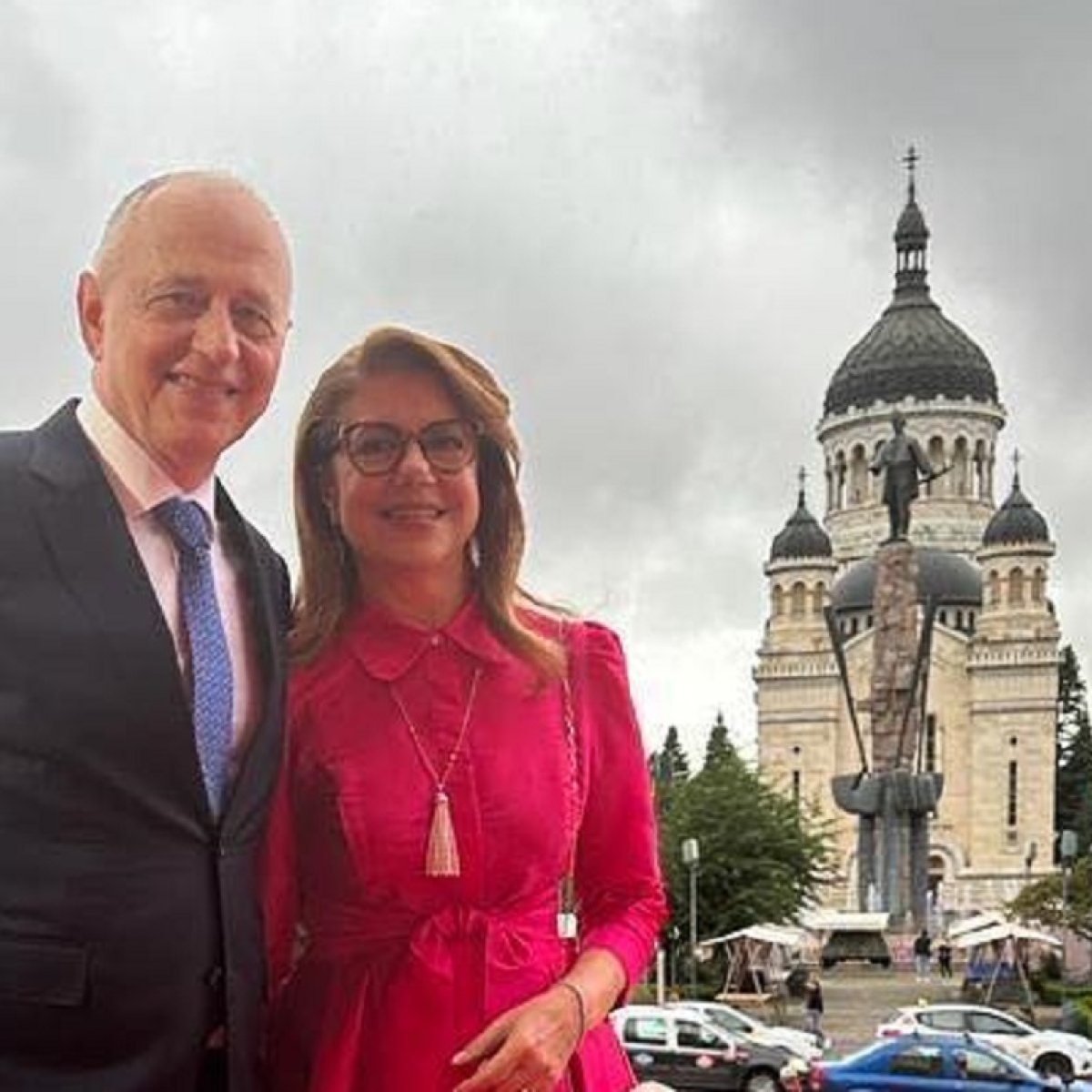 Mihaela Geoană, declarații sincere despre începutul relației cu Mircea Geoană, după mai bine de trei decenii împreună. „M-a atras la el acea combinație rară de inteligență și bunătate profundă”