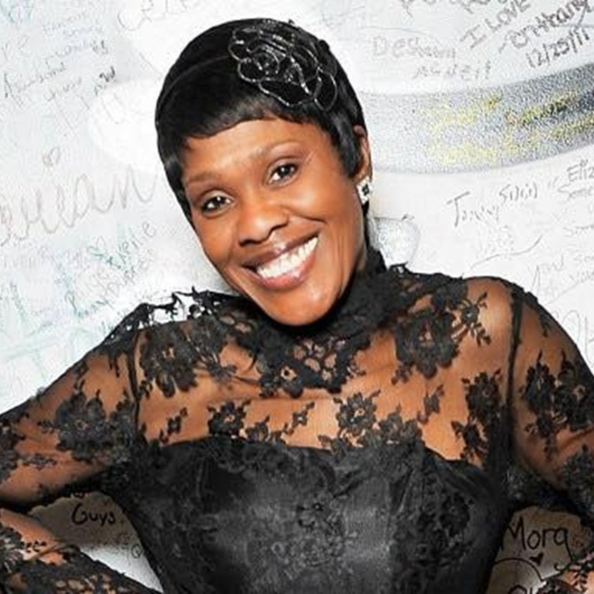 A murit actrița Dee Freman, celebră pentru rolul din „Tânăr și neliniștit"