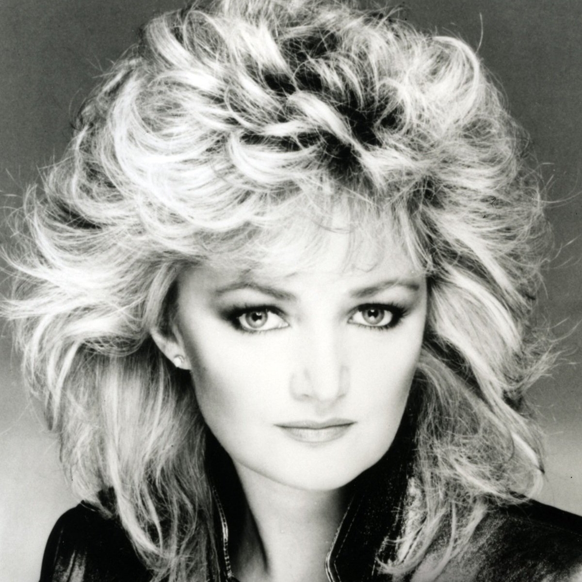 Celebra Bonnie Tyler se află în comă indusă, după o operație de urgență. Ce se întâmplă cu artista