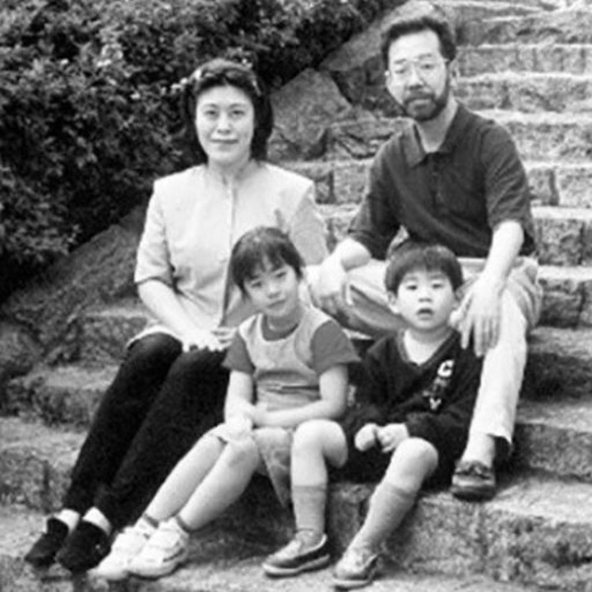 O familie întreagă a fost ucisă în noaptea de Revelion, mister nerezolvat după 20 de ani. Există probe ADN, amprente, dar vinovatul nu a fost găsit