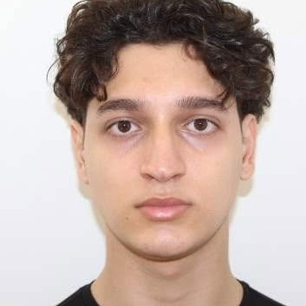 Alexandru, un tânăr de 20 de ani din București dat dispărut la finalul lunii iunie, a fost găsit fără viață în Bragadiru