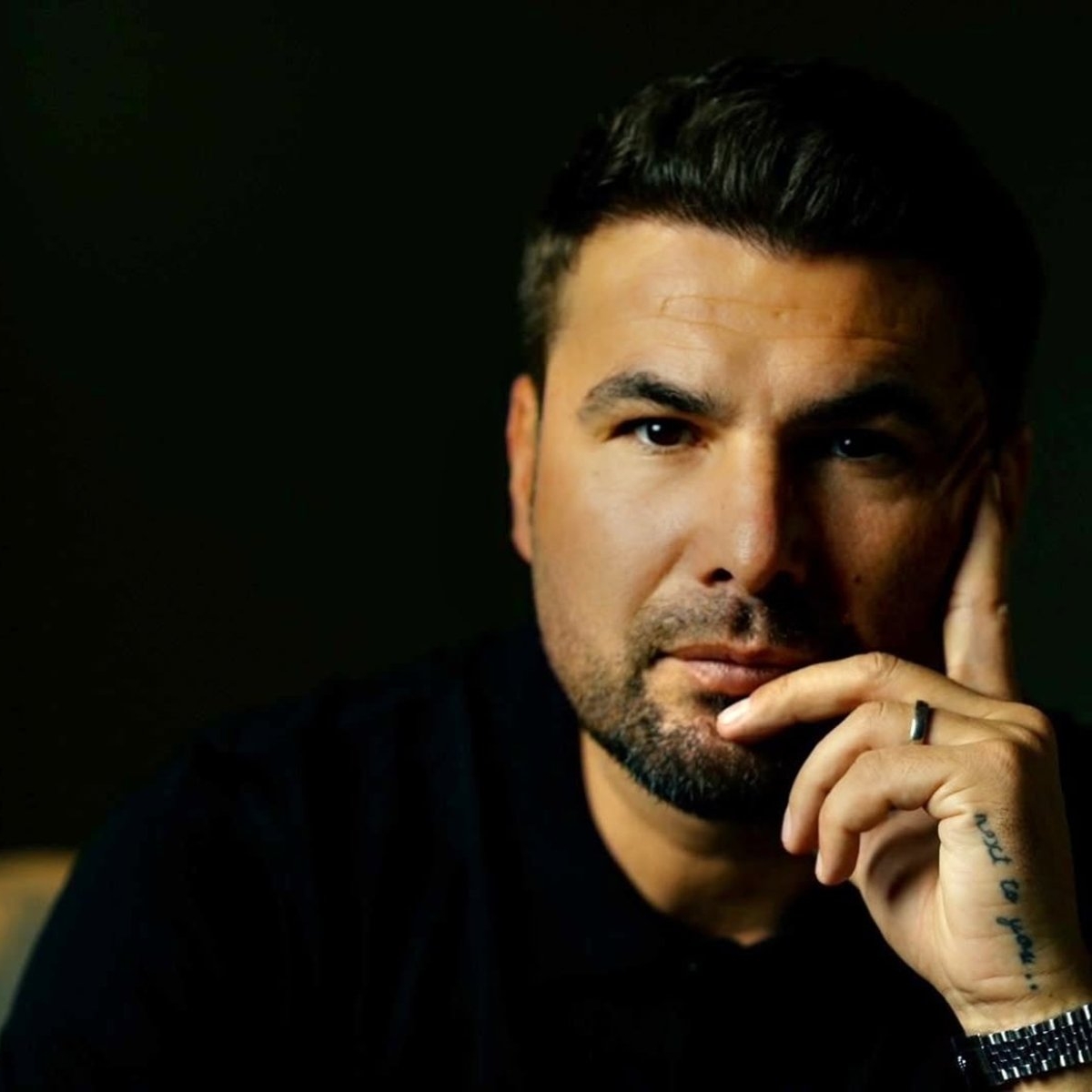 Adrian Mutu este în doliu. Tatăl lui a murit la 75 de ani