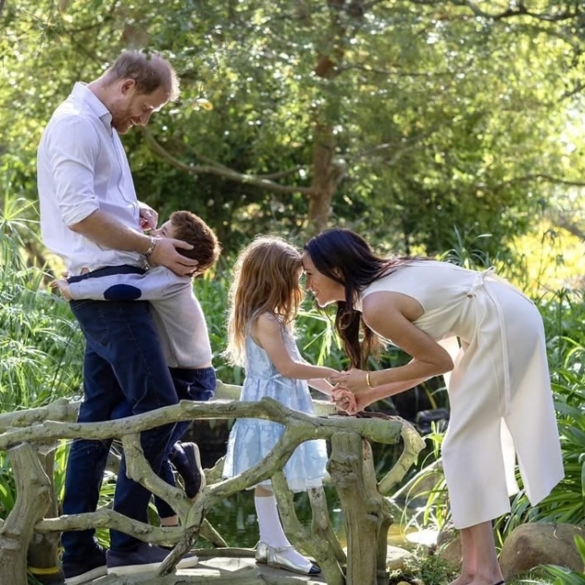 Prințul Harry și Meghan Markle se mută înapoi în Marea Britanie? Decizia neașteptată venită după 6 ani în care au trăit în Statele Unite