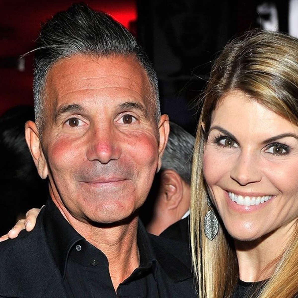 Lori Loughlin și Mossimo Giannulli se despart după 28 de ani împreună. Actrița a depus actele de divorț