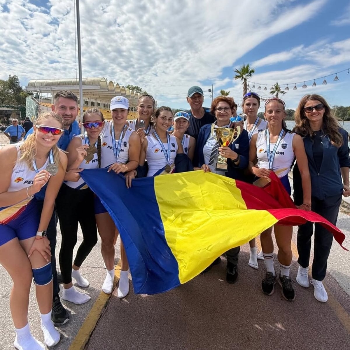 Val de medalii pentru România! Canotorii tricolori au transformat finalele balcanice într-o demonstrație de forță