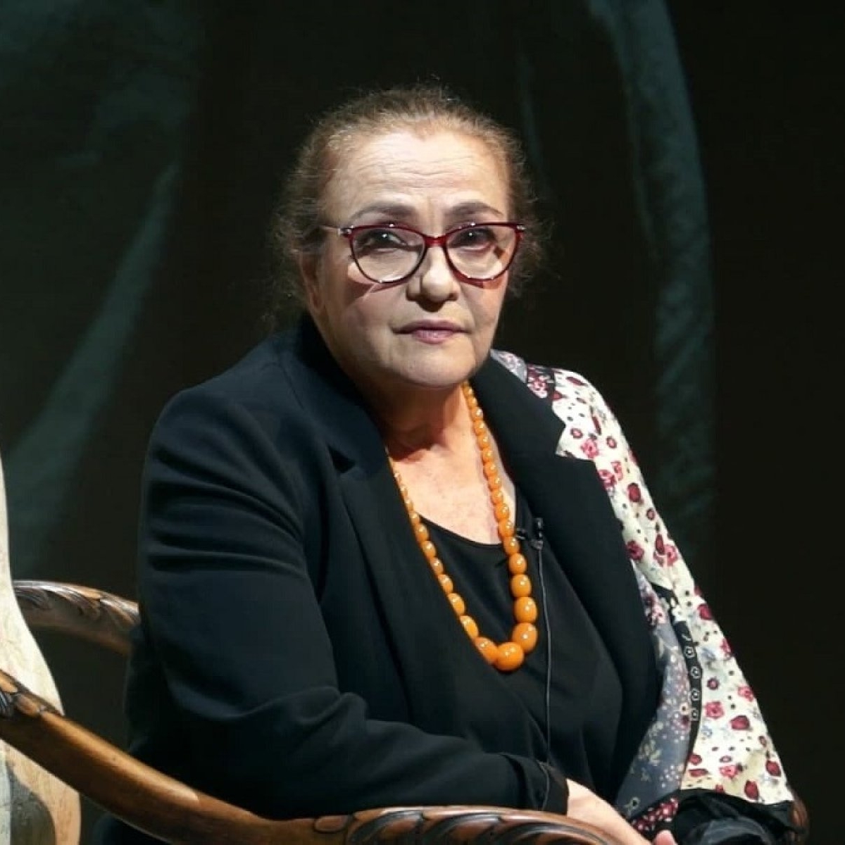 Povestea neștiută a Danei Dogaru, marea doamnă a teatrului. A iubit cu intensitate de trei ori și a rămas văduvă de două ori