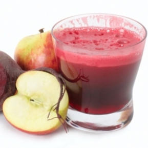 suc de sfecla rosie la blender