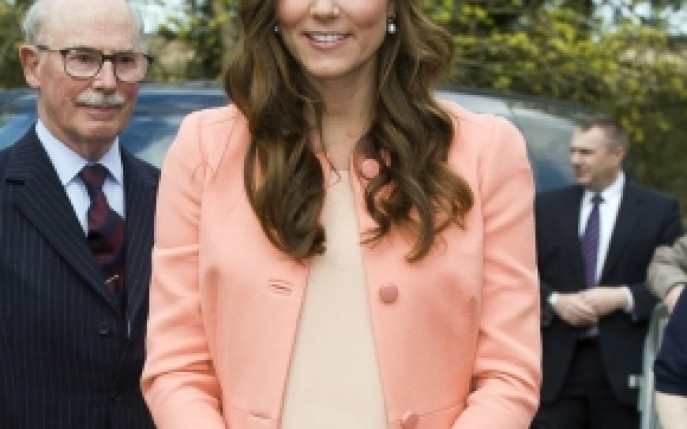Kate Middleton - cea mai stilata gravida. Invata de la ea cum sa te imbraci.