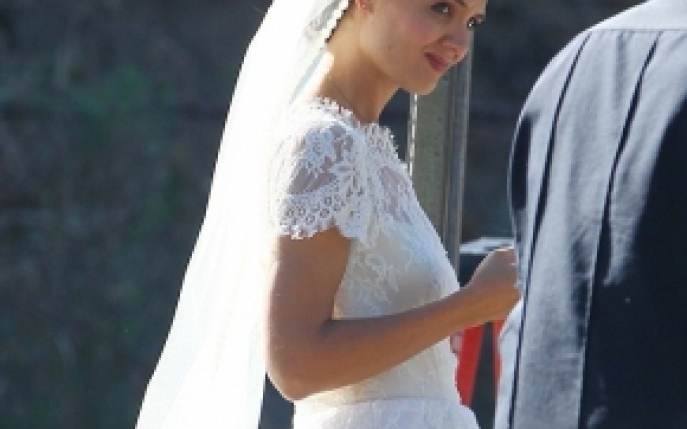 Katie Holmes este din nou mireasa!