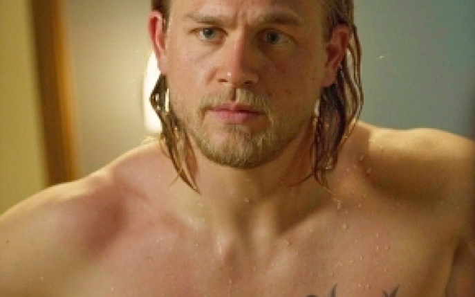 Charlie Hunnam a renuntat la rolul sau din Fifty Shades of Grey!