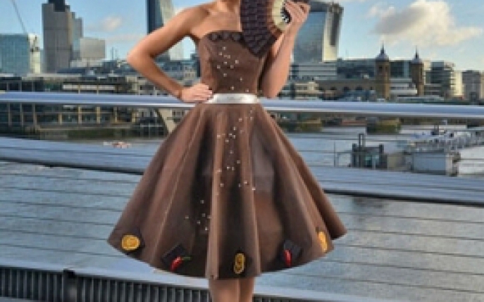 Iata cum arata cea mai frumoasa rochie de ciocolata! 