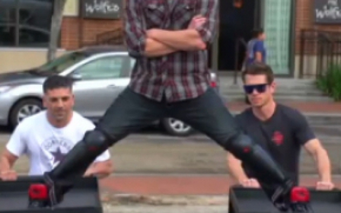 Mircea Badea este mai tare decat Channing Tatum