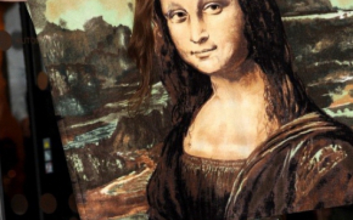 S-a imbracat in tabloul Mona Lisa. Ghiceste vedeta!