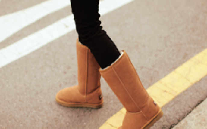 Cizme UGG pentru tinute comode de Valentine s Day