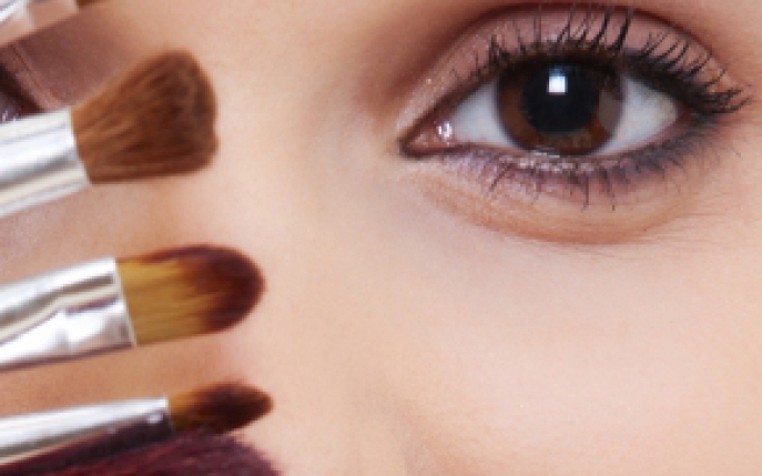 7 greseli de make-up pe care le poti evita urmand cateva sfaturi
