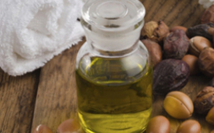 Tu ai incercat uleiul de argan? Este timpul sa o faci! Afla cate beneficii are!