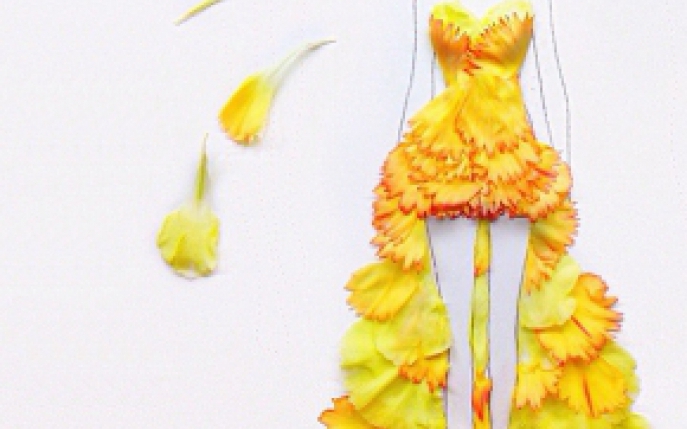 Vezi ilustratiile deosebite ale unui designer care creeaza rochii din flori