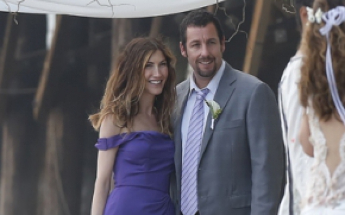 Adam Sandler si-a pipait sotia in public! 