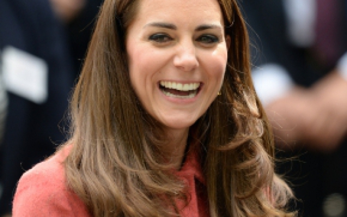 Cine pe cine imita? Kate Middleton si printesa Letizia in tinute asemanatoare