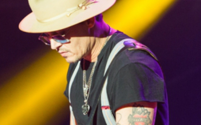 Johnny Depp s-a apucat de cantat! Uite cu ce formatie celebra a colaborat actorul!