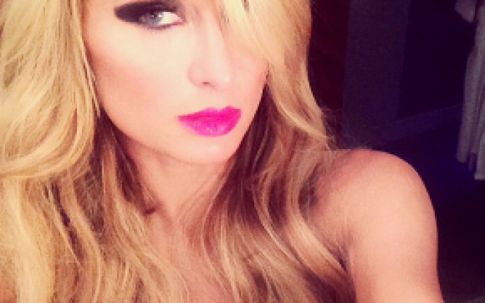 Ce clip sexy a facut Paris Hilton!