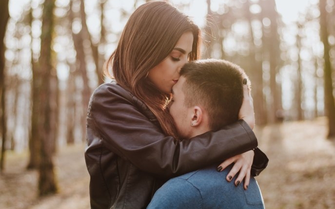 10 feluri prin care sa ii spui ca il placi