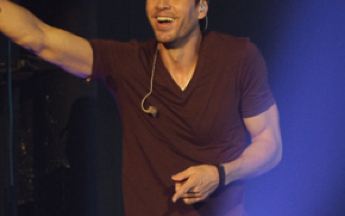 Enrique Iglesias, in conflict cu Guvernul din Galicia! A primit 300.000 de euro pentru o promovare de cateva secunde!