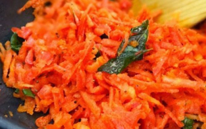Salata de morcovi cruzi, in stil indian