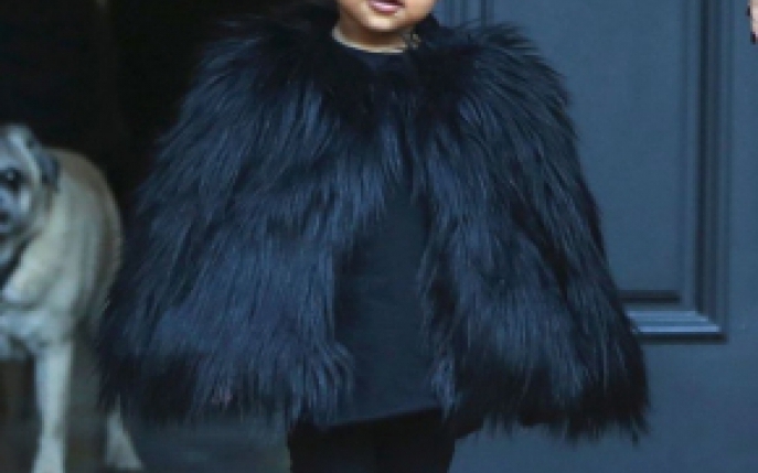 Cat valoreaza garderoba lui North West, fetita cuplului Kim si Kanye West? Vei ramane surprinsa!