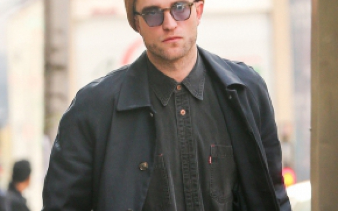 Bat clopote de nunta pentru Robert Pattinson si FKA Twigs? Actorul i-a daruit deja un inel! 