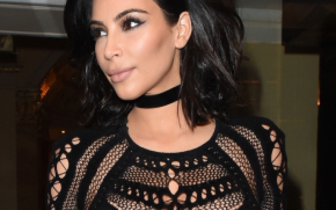Kim Kardashian si-a schimbat radical look-ul! Nu o sa-ti vina sa crezi cum arata acum!
