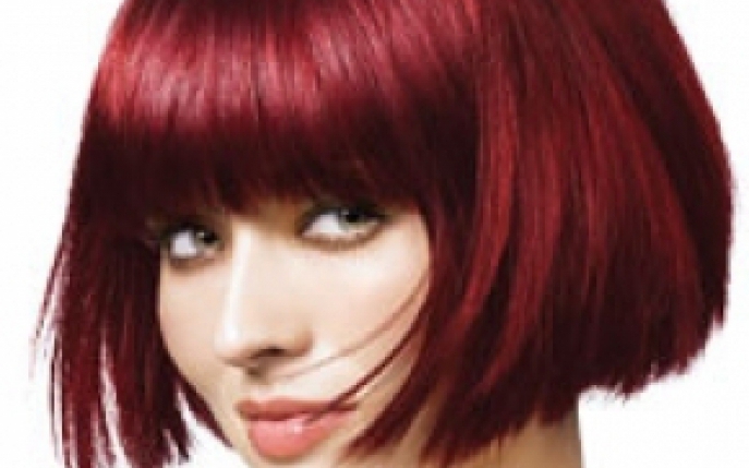 Vopseste-ti parul in mod natural, cu Henna