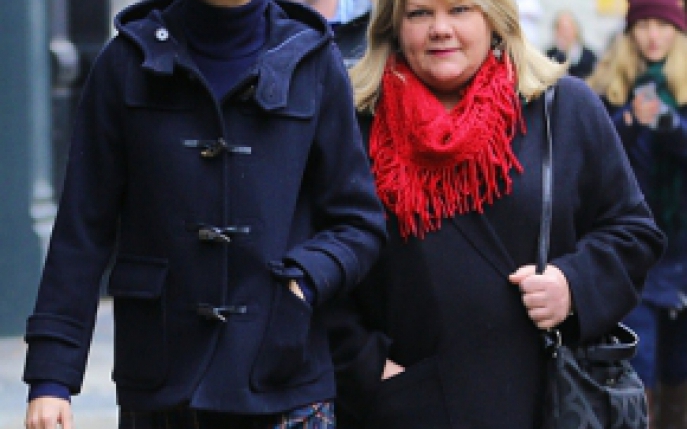 Mama lui Taylor Swift a fost diagnosticata cu cancer! 